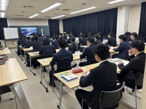 研修の様子吉本さんline-62123-1775437123